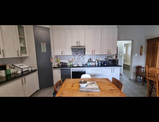 2 BEDROOM HOUSE FOR SALE IN GROOT BRAKRIVIER CENTRAL